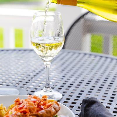 Lobster Roll White Wine